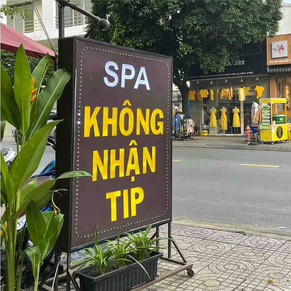 Bảng Hiệu Spa Đứng - Mẫu Mới